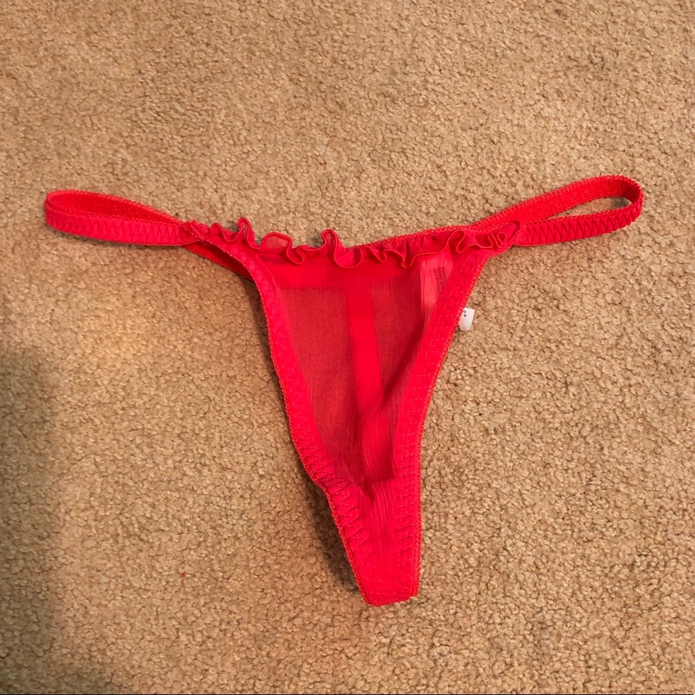 2 for 1 🎉 NEVER WORN thongs